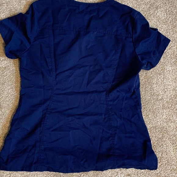 Scrub set - Picture 3 of 6